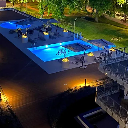 Navigator- Nadmorskie Tarasy Port Apartment Kolobrzeg