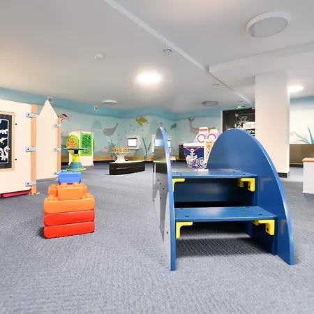 Navigator- Nadmorskie Tarasy Port